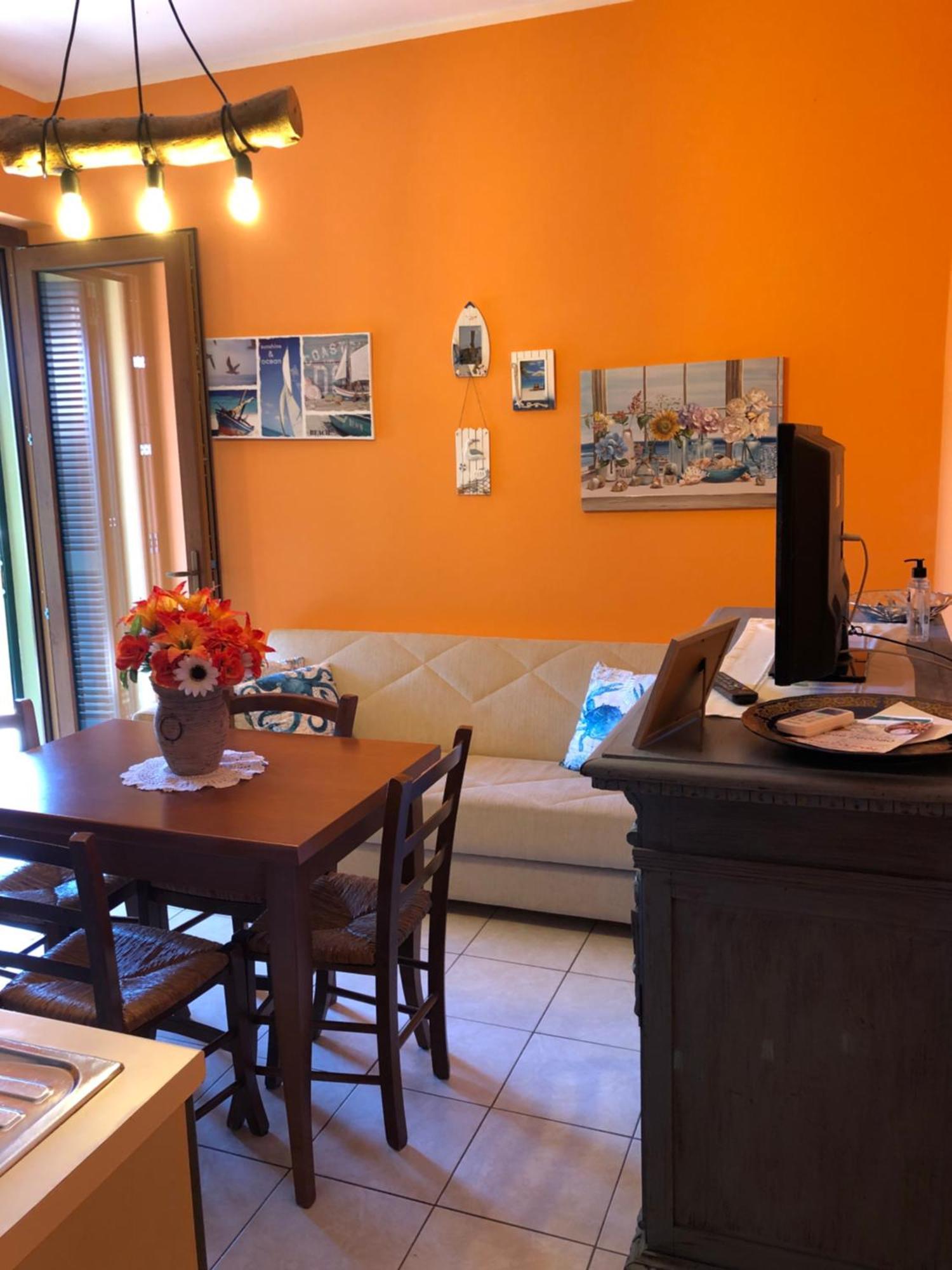 Agriturismo Poggio All'Olivo 福洛尼卡 外观 照片